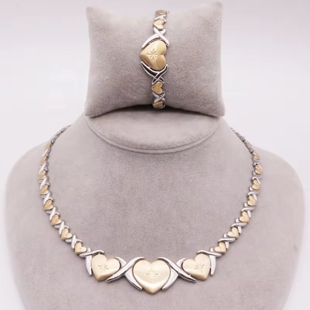 Elegant Gold and Silver Two Tone XOXO Heart Jewelry Set